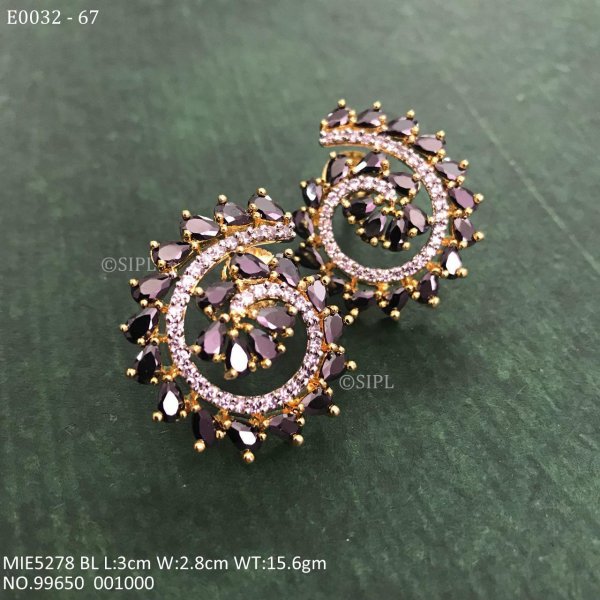 AD Short Studs