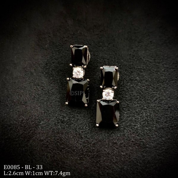 Ethnic Modern American Diamond Earring