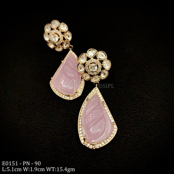 Luxury Carved Stone Earring