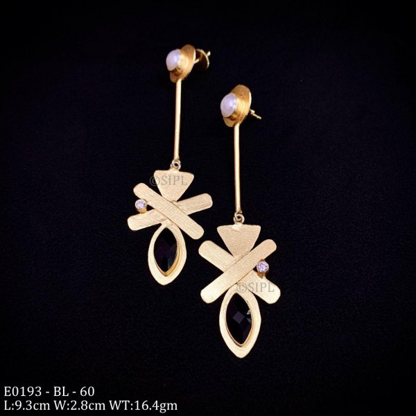 Classic Design Colored Stone Earring