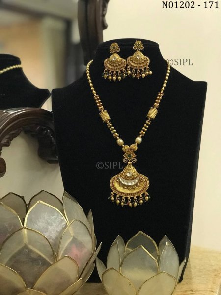 Amazing Kundan Polki Necklace Set