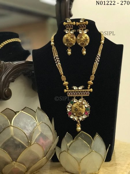 Beautiful Kundan Polki Necklace Set