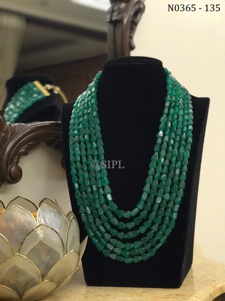Traditional Design Necklace