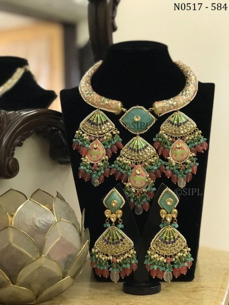 Luxury Design Handmade Traditional Necklace Set