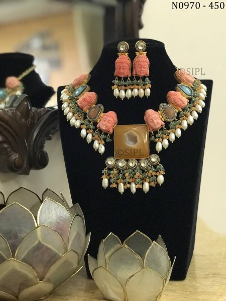 Beautiful Contemporary Handmade Necklace With Temple Jewellery