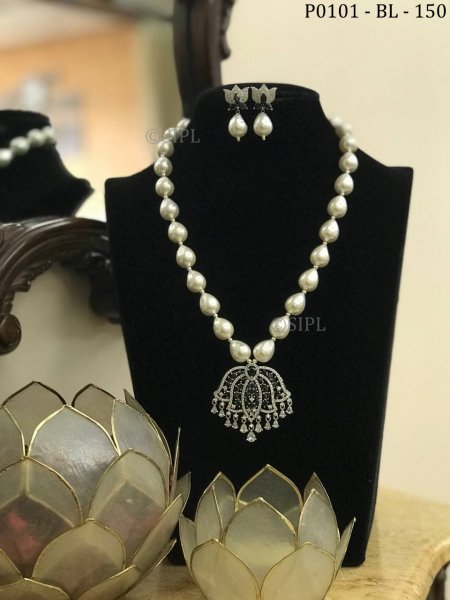 Designer AD Pendant